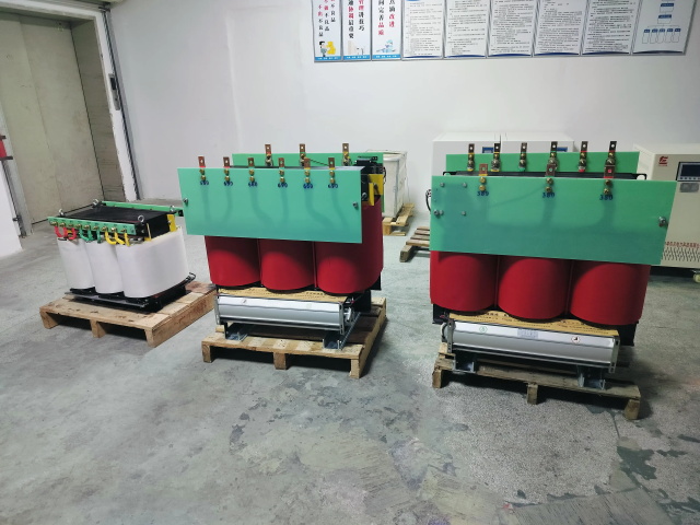 犍为KS11-1000KVA矿用变压器
